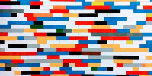 How to create a table with a fixed header